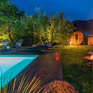 Hygge Annecy Gasthof